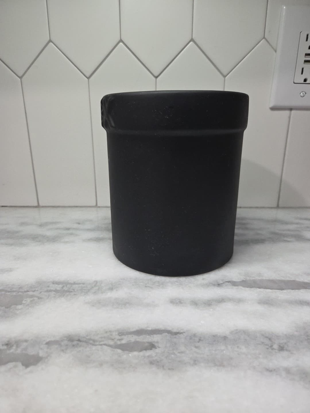 Pyrex Matte Black Utensil Holder, Vintage Kitchen Vessel, Stoneware Vase, Decor - Thumbnail 2