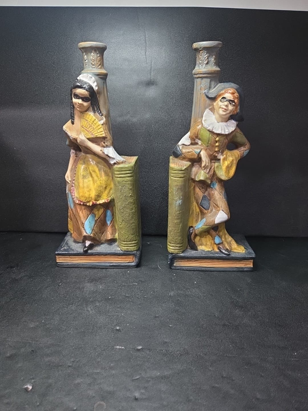 Harlequin Mask Mardi Gras Decanters, Bookend Gimignano Borghini, Lacrima Christi