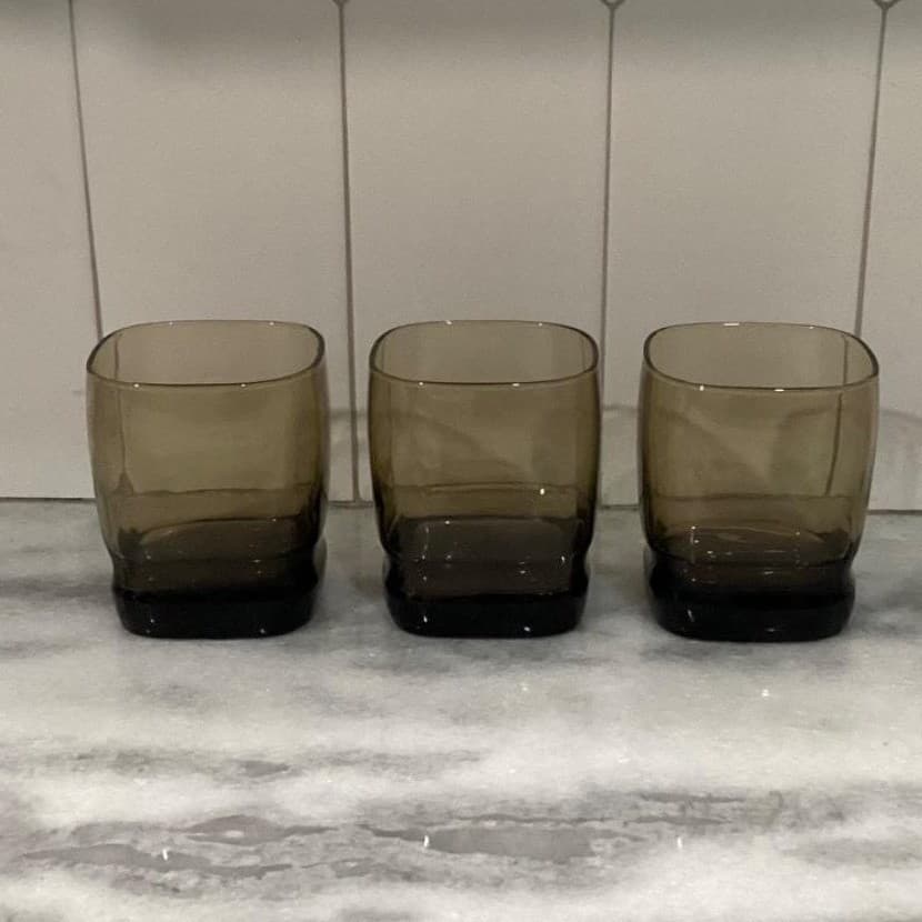 Libbey Carrington Brown Rock Glasses, Set of 3, Vintage Square Base, Drinkware - Thumbnail 8