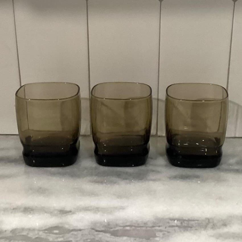 Libbey Carrington Brown Rock Glasses, Set of 3, Vintage Square Base, Drinkware - Thumbnail 2