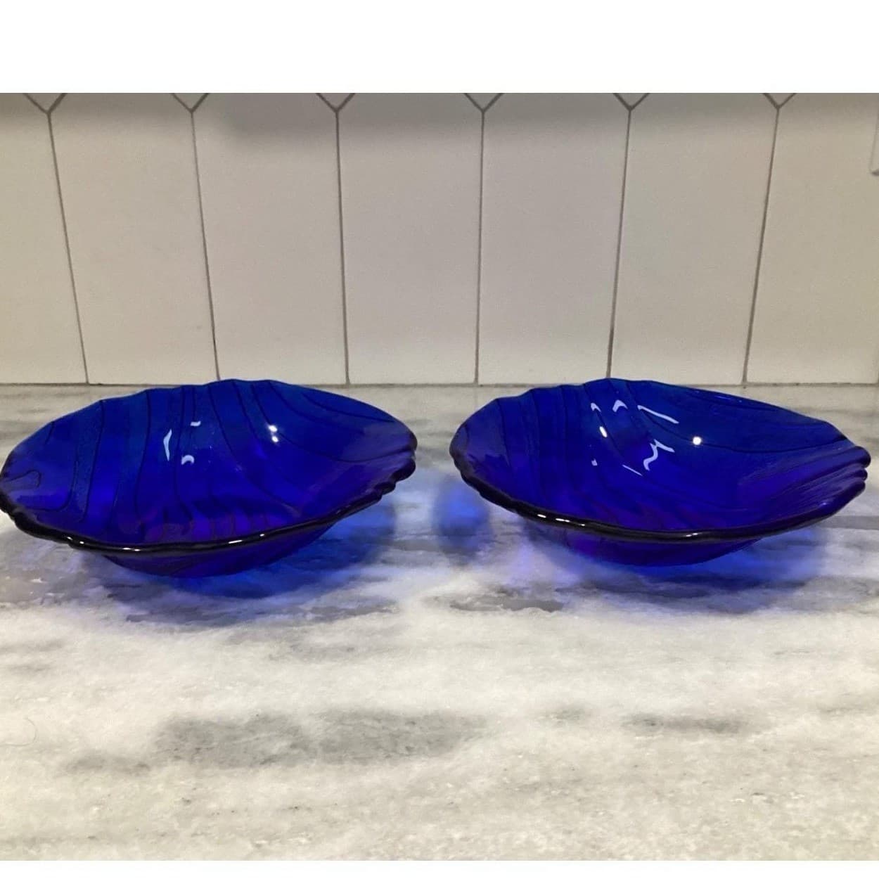 IVV Cobalt Blue Glass Pasta Bowls, Set of 2, Vintage Textured Wavy Stripe Design - Thumbnail 3