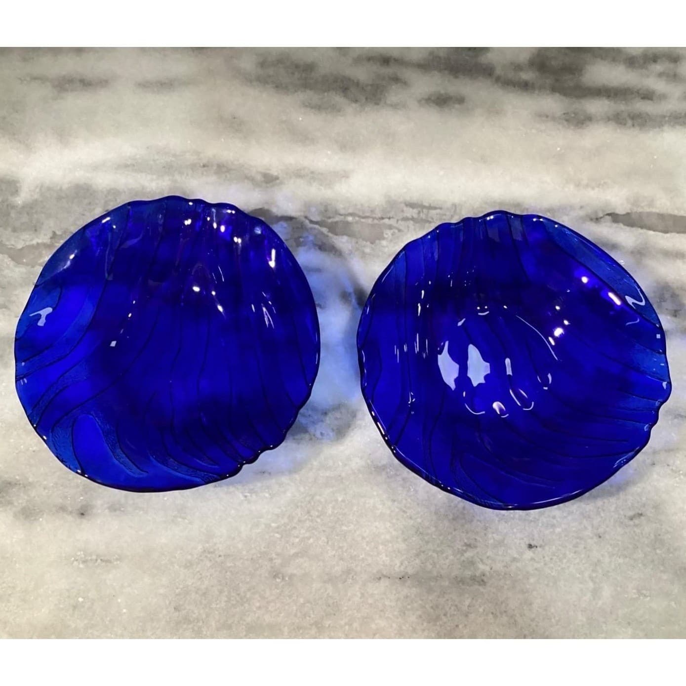 IVV Cobalt Blue Glass Pasta Bowls, Set of 2, Vintage Textured Wavy Stripe Design - Thumbnail 4