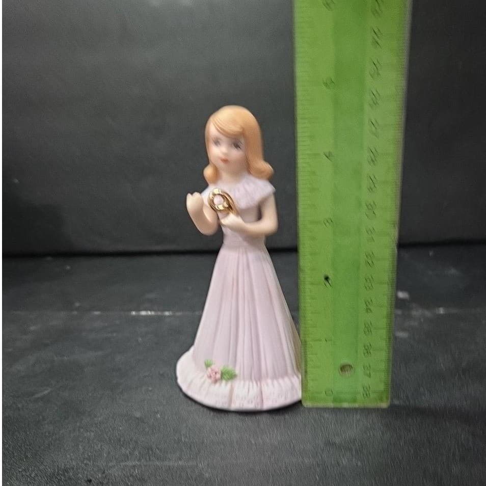 Enesco Growing Up Birthday Girls Age 9 Figurine, Vintage Mantel Decor Statue - Thumbnail 9