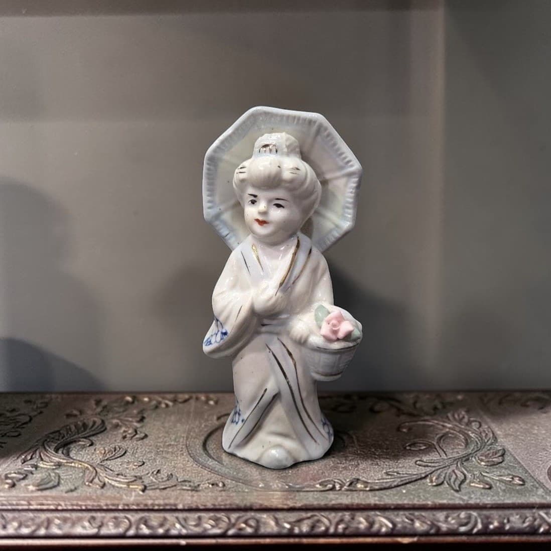 Lady Geisha With Umbrella Porcelain Figurine, Vintage 6" Replacement Statue
