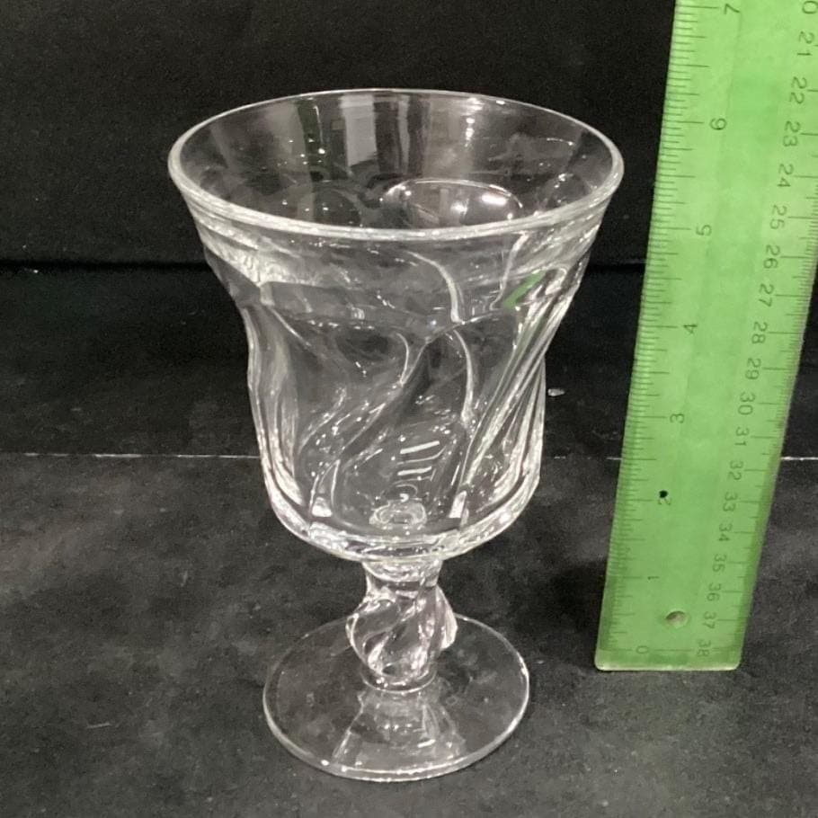 Fostoria Jamestown Clear Water Goblets, Set of 4, Vintage Stemware, Drinkware - Thumbnail 6