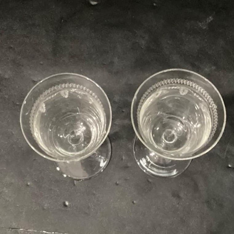 Fostoria Inspired Sherry Glasses, Set of 2, Vintage Geometric Etched Cordials - Thumbnail 4