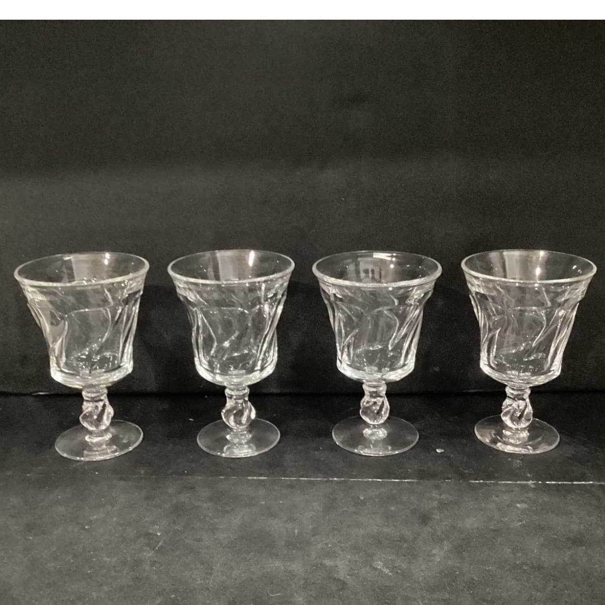 Fostoria Jamestown Clear Water Goblets, Set of 4, Vintage Stemware, Drinkware - Thumbnail 8