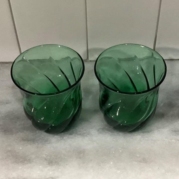 Anchor Hocking Emerald Green Lowball Tumblers, Set of 2, Vintage Rocks Glasses - Thumbnail 3