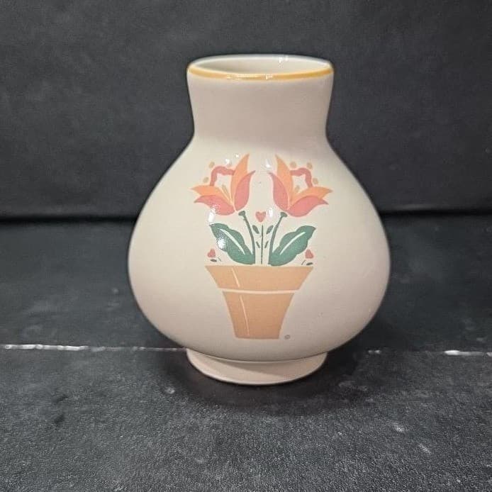 Pink Floral Design Cream Bud Vase, Teardrop Shape Footed Planter, Mantel Decor - Thumbnail 4