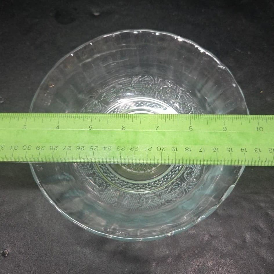 Kig Malaysia Diamond Cut Glass Bowl, Vintage Fleur De Lis Pattern, Centerpiece - Thumbnail 6