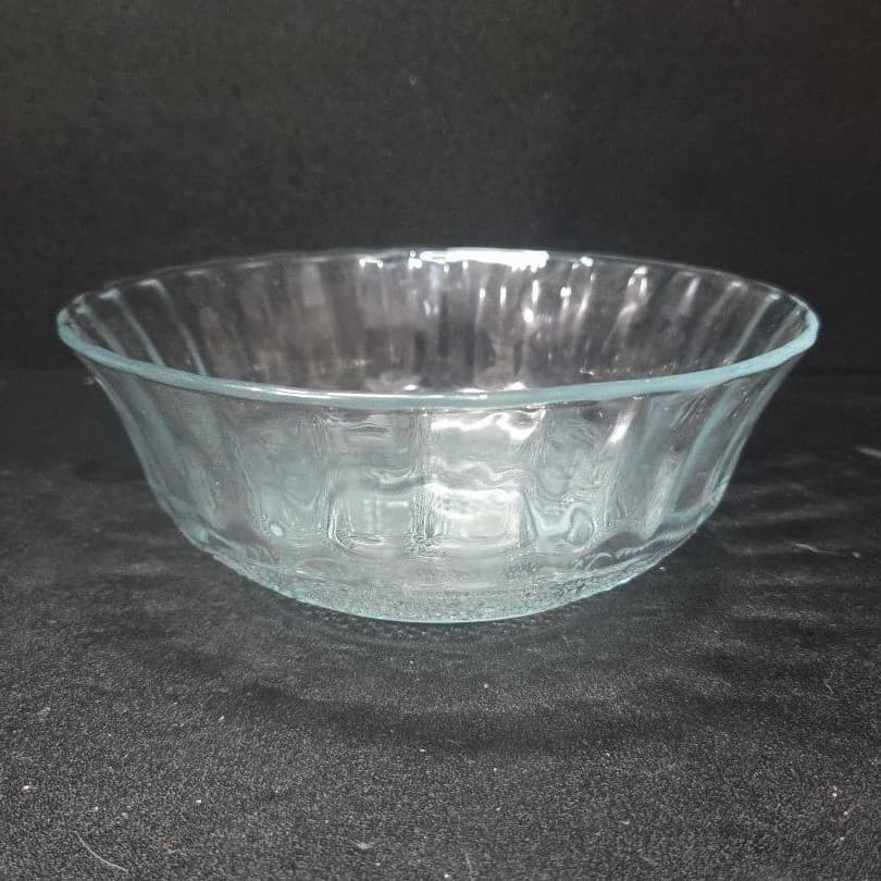 Kig Malaysia Diamond Cut Glass Bowl, Vintage Fleur De Lis Pattern, Centerpiece - Thumbnail 9