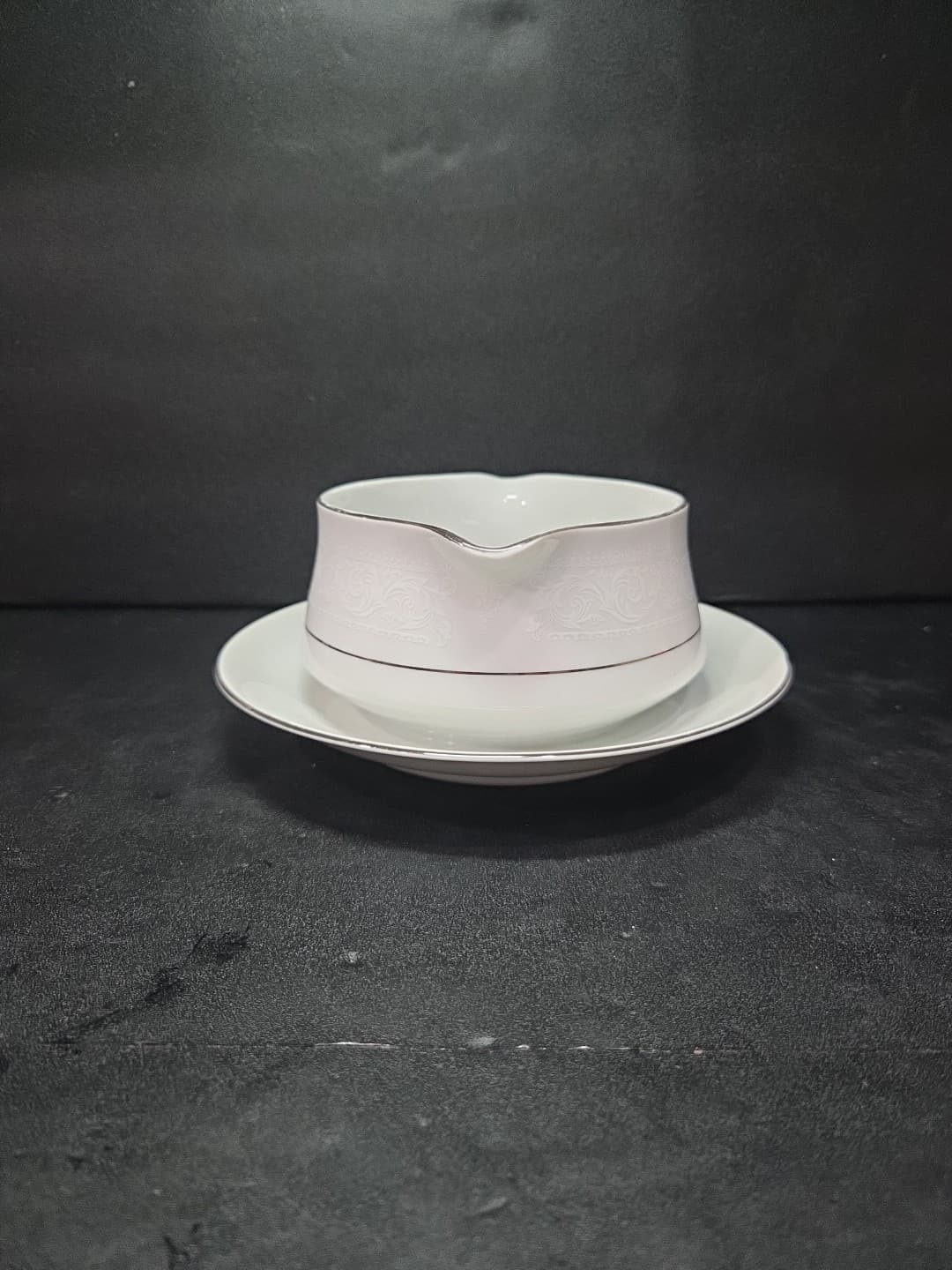 Salem Translucent China Gravy Boat W Underplate Lace Bouquet (Platinum Trim) - Thumbnail 4