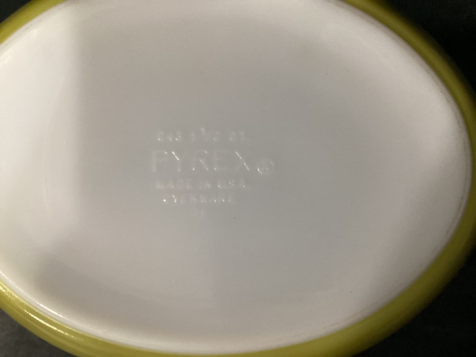 Vintage PYREX Verde Green Olive 2 1/2 QT with Lid 045 Casserole Dish - Thumbnail 5