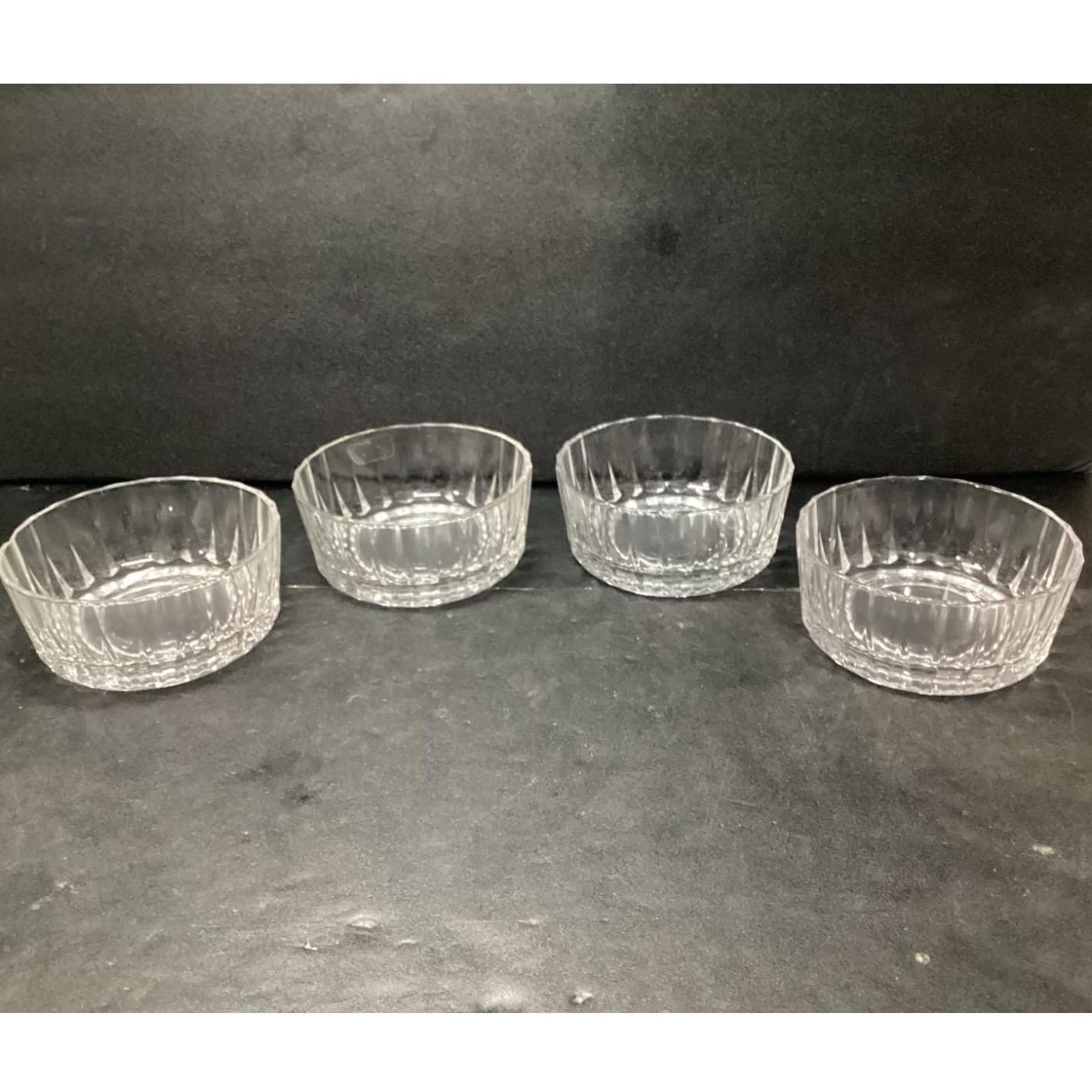 Pasabache Clear Cut Glass Dessert Bowls, Set of 4, Vintage Turkish Dinnerware - Thumbnail 2