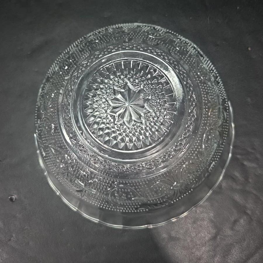 KIG Malaysia Cut Glass Serving Bowl, Diamond Fleur De Lis Design, Centerpiece - Thumbnail 4