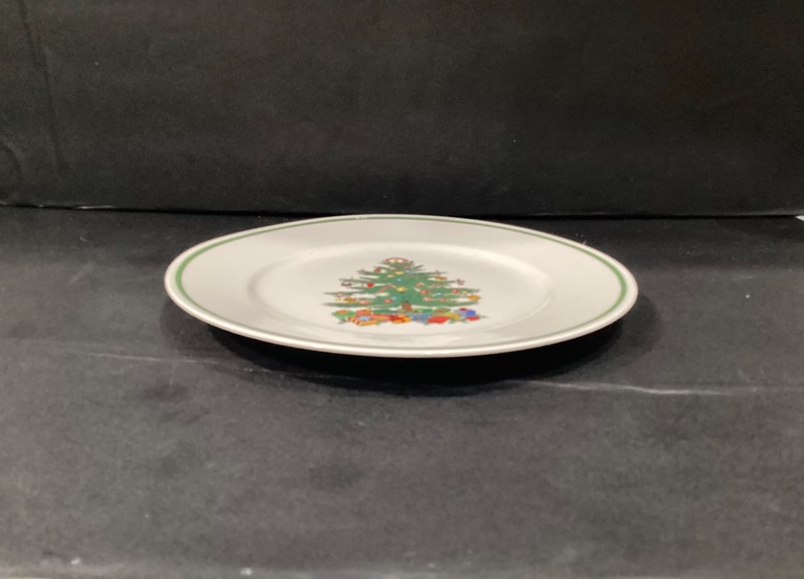 Badcock Christmas Tree Dinner Plate Holiday Dinnerware - Thumbnail 5