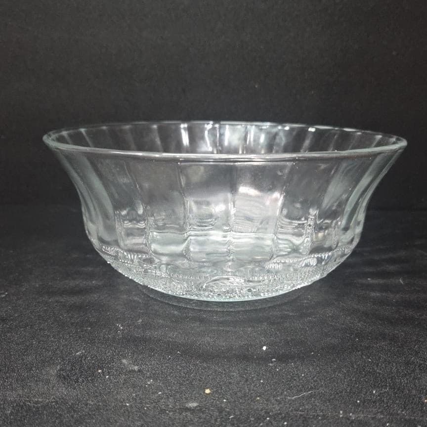 KIG Malaysia Cut Glass Serving Bowl, Diamond Fleur De Lis Design, Centerpiece - Thumbnail 7