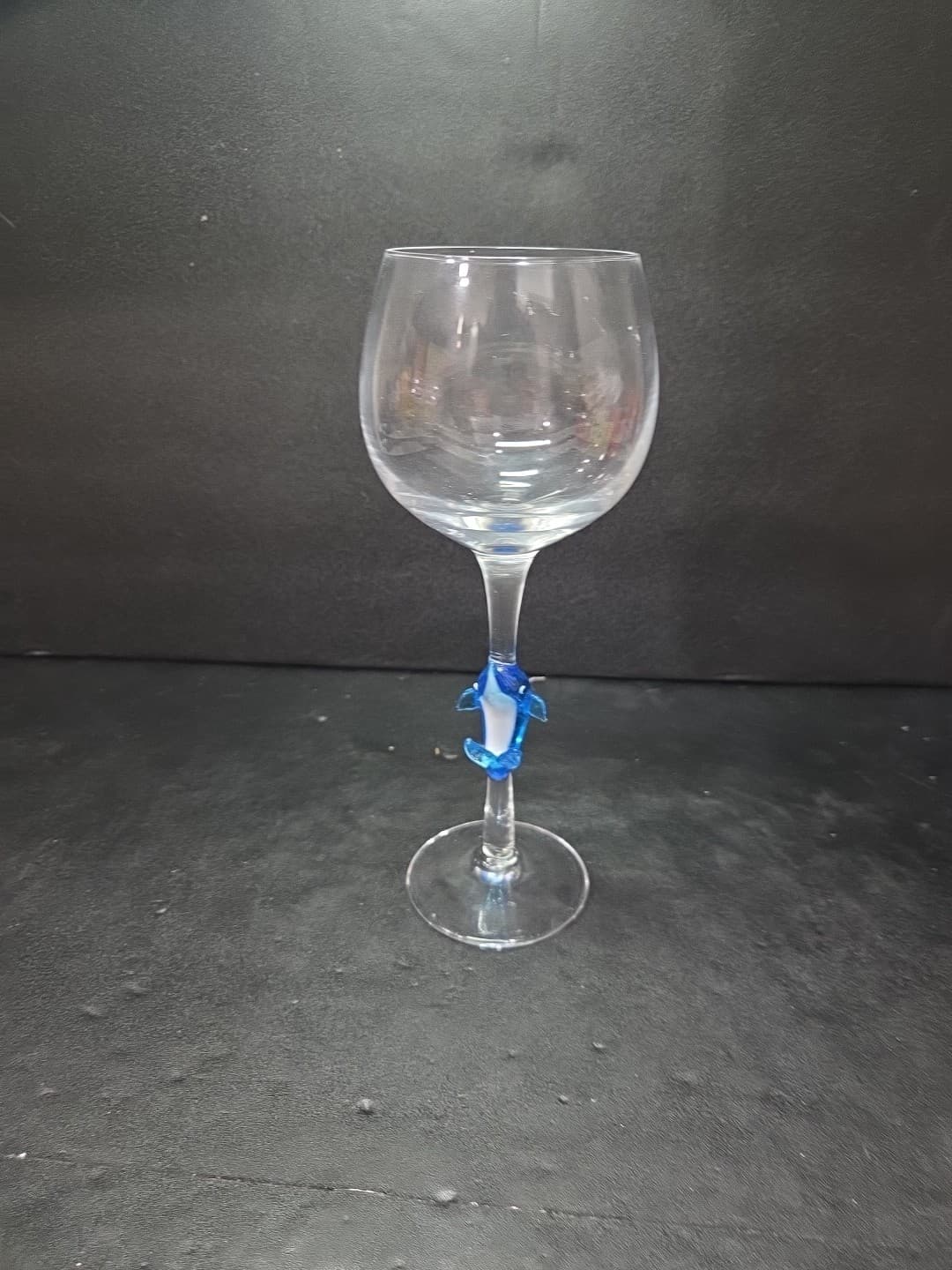 Murano Home Essentials Wine Glass with Blue Dolphin Stem Nautical Ocean - Thumbnail 4