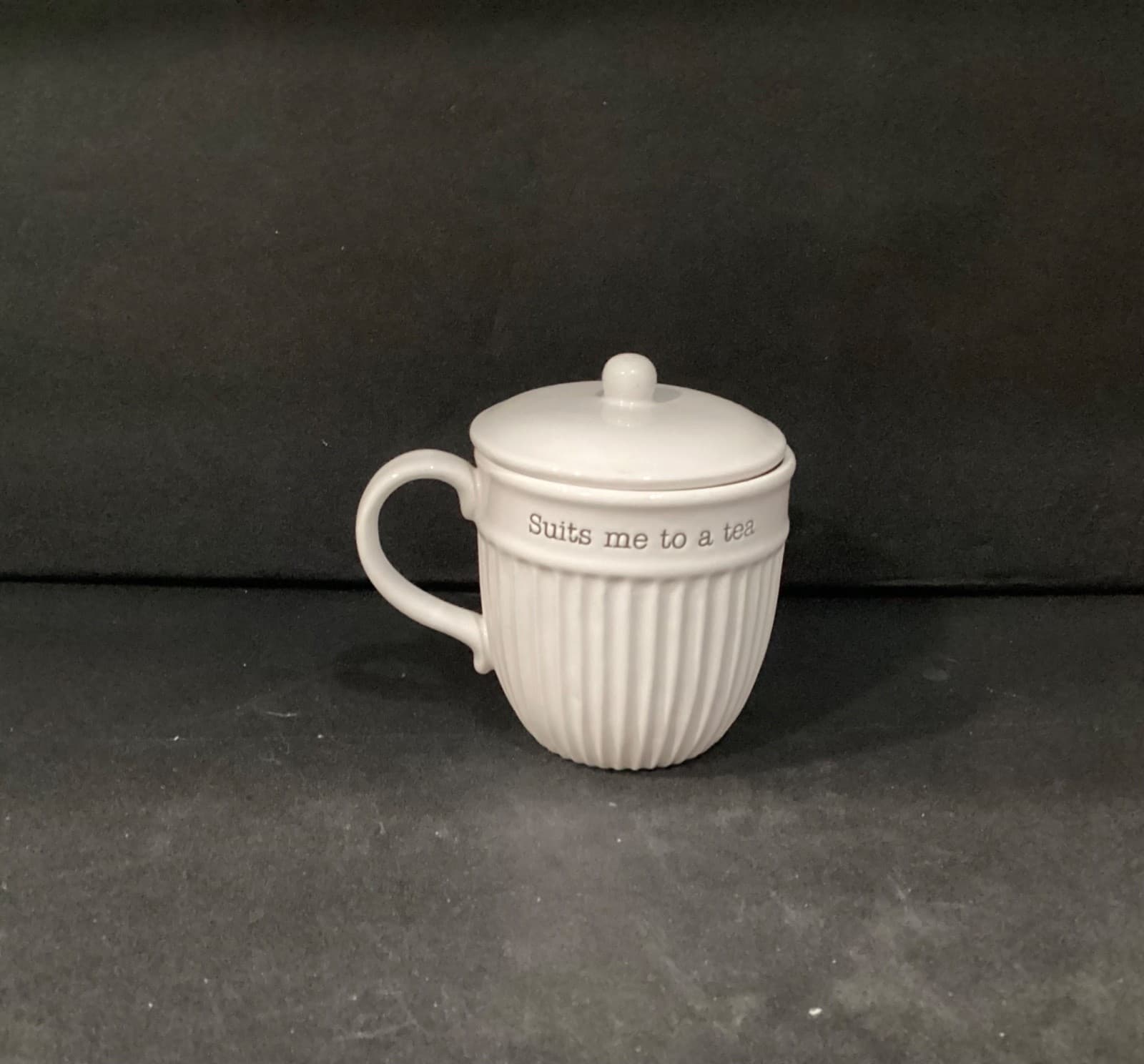 Mud Pie Stoneware "Suits me to a tea" Coffee/Tea Mug with Lid - Thumbnail 8