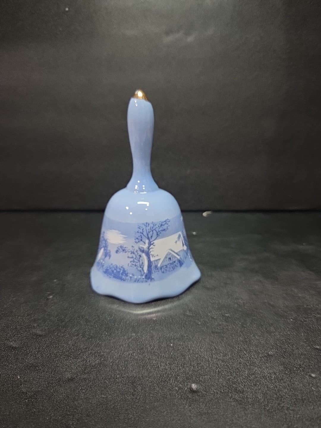 Currier & Ives Dinner Bell The Old Homestead In Winter Blue Ceramic Vintage - Thumbnail 2