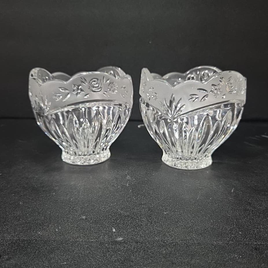 Oneida Southern Garden Crystal Votives, Set of 2, Vintage Frosted Rose Design - Thumbnail 5