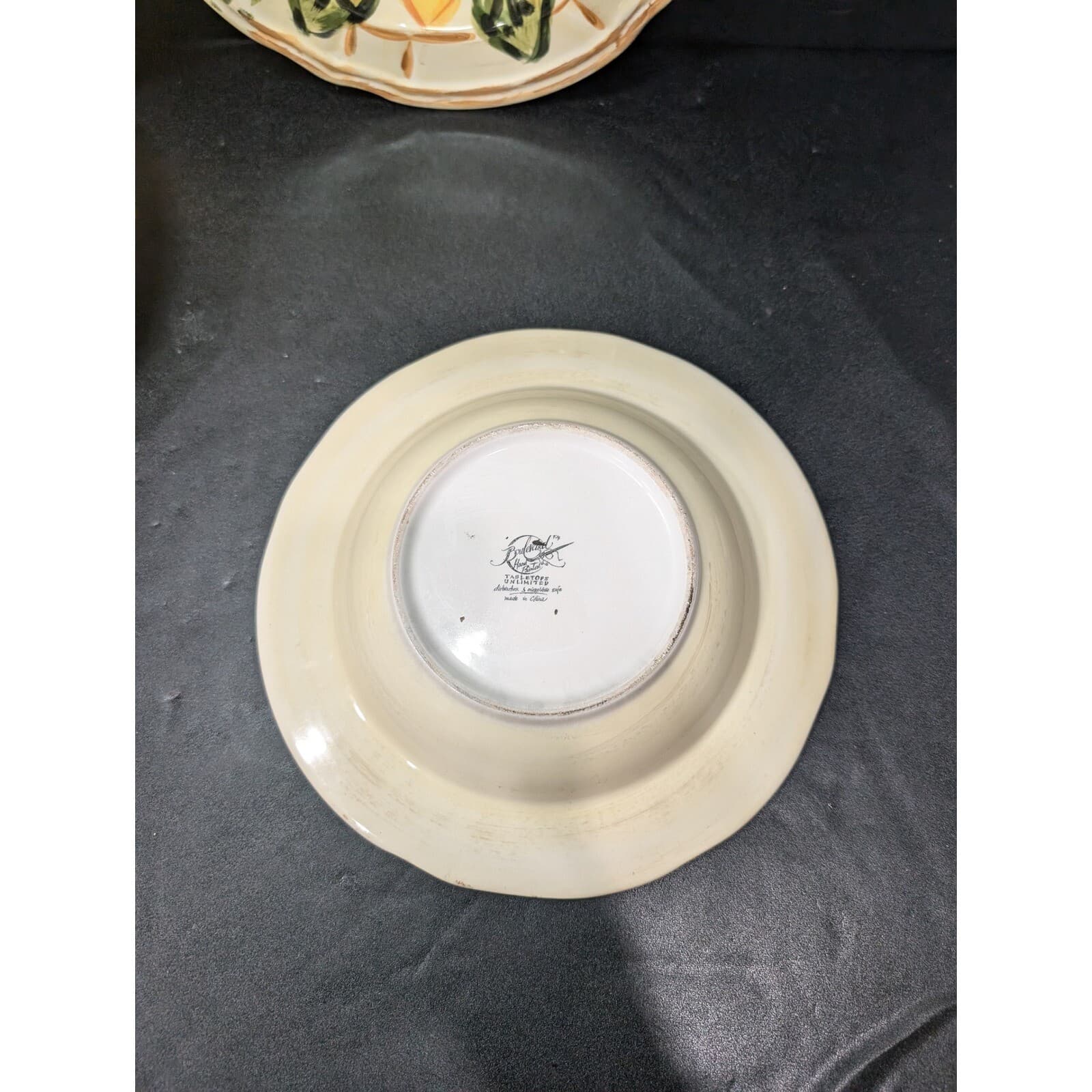 Tabletops Unlimited Boulevard Soup Bowls, Hibiscus, Set of 4, Hand Painted Bowls - Thumbnail 3