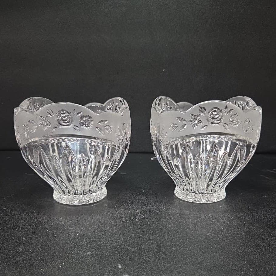 Oneida Southern Garden Crystal Votives, Set of 2, Vintage Frosted Rose Design - Thumbnail 2