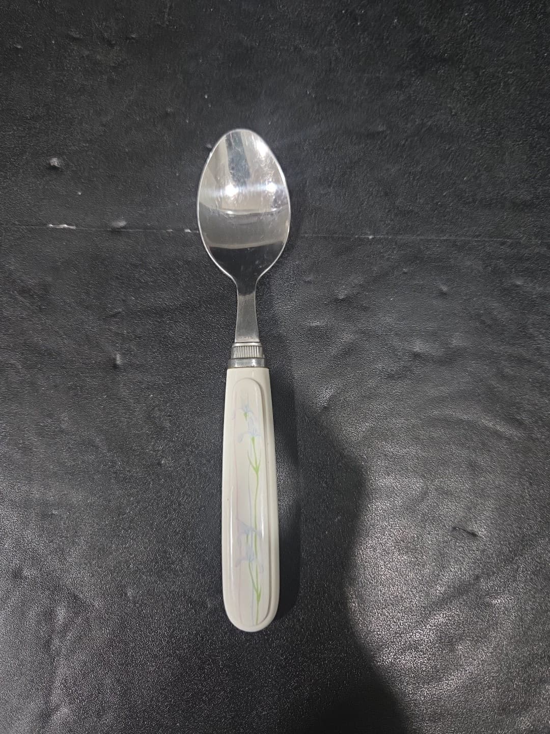 Corelle Shadow Iris Spoon, Corning Flatware, Plastic Handle Utensil, Vtg Spoon