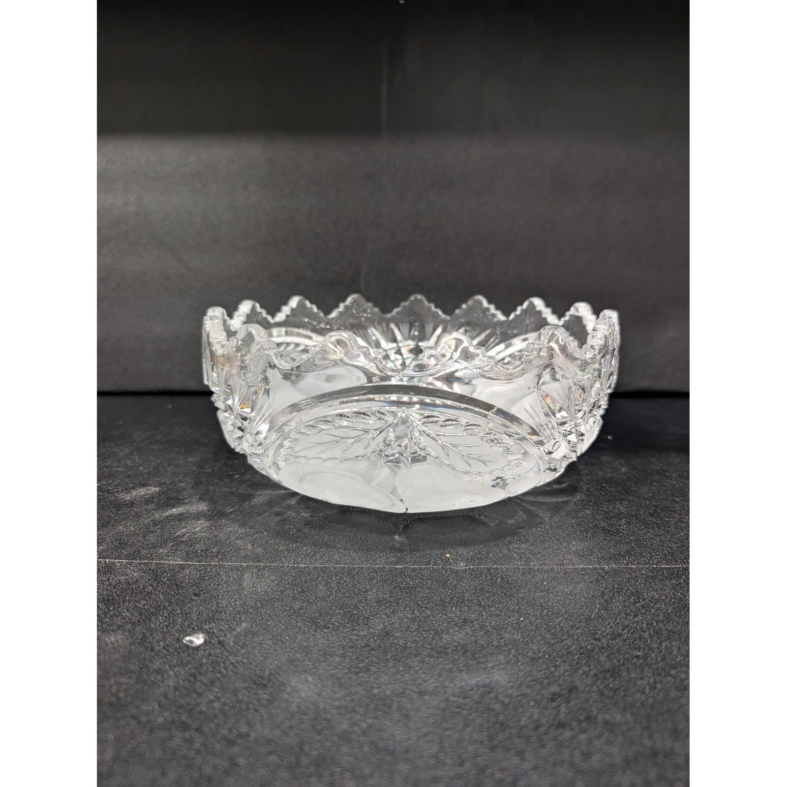 Cristal d'Arque Glass Tazza Dish, Etched Fruit Bowl, Centerpiece, 8.5" Diameter - Thumbnail 3