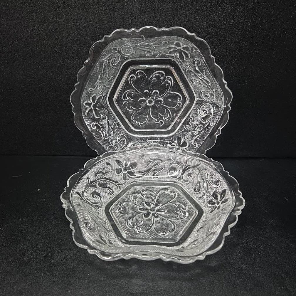 Indiana Glass Tiara Hexagon Bowls, Set of 2, Vintage Daisy Pattern Tableware - Thumbnail 2
