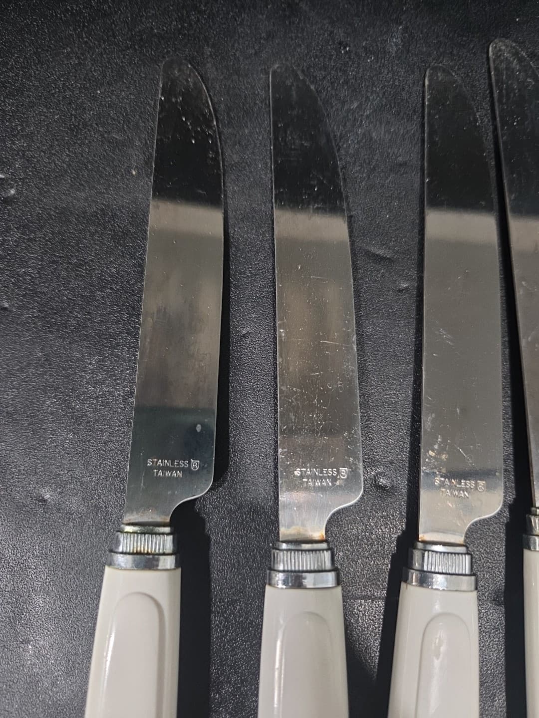 Corelle Shadow Iris Cutlery, Set of 7 Knives, Flatware Collection, Kitchenware - Thumbnail 5