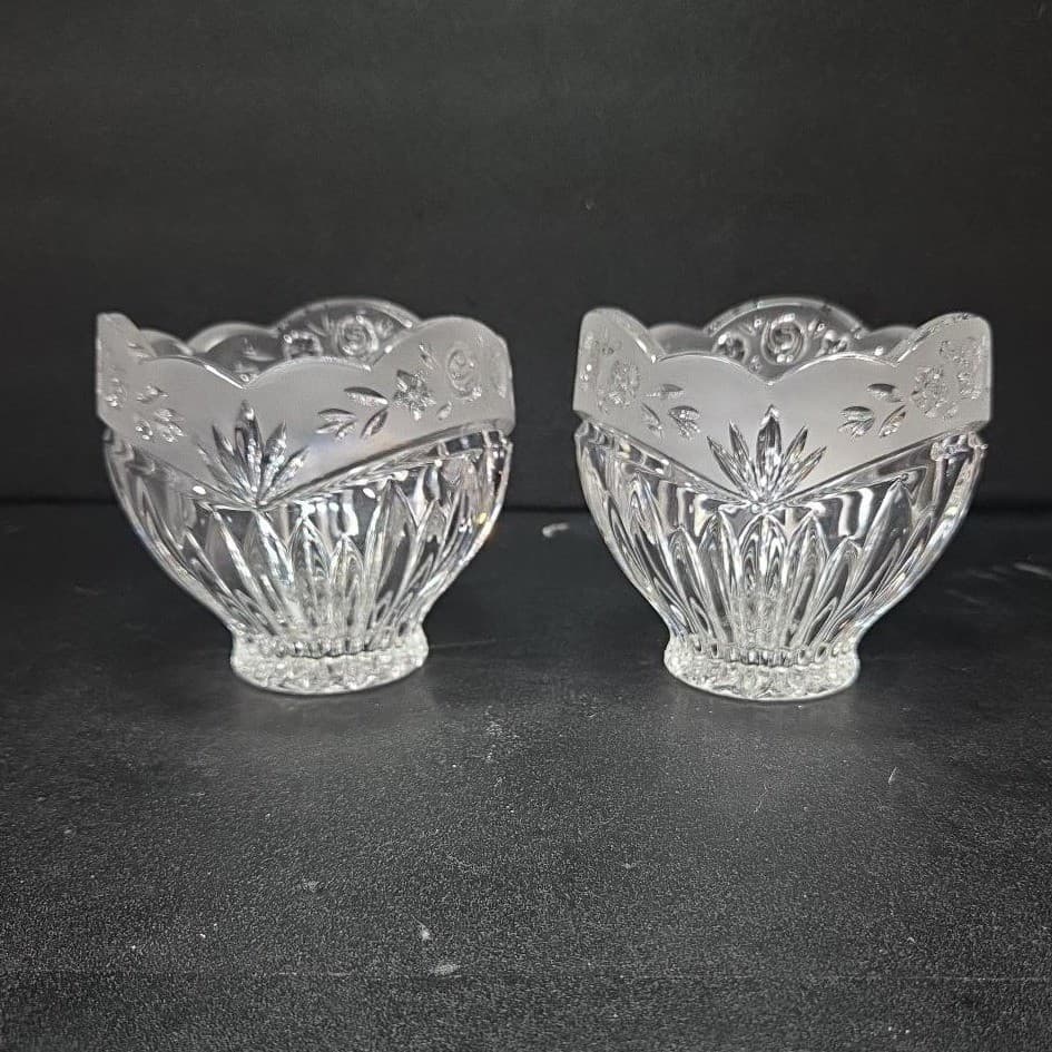 Oneida Southern Garden Crystal Votives, Set of 2, Vintage Frosted Rose Design - Thumbnail 3