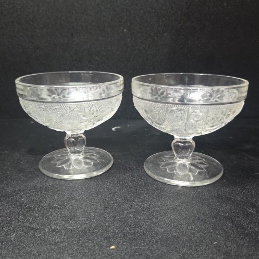 Indiana Glass Sandwich Champagne Coupes, Set of 2, Vintage Knob Stem Bowls - Thumbnail 3