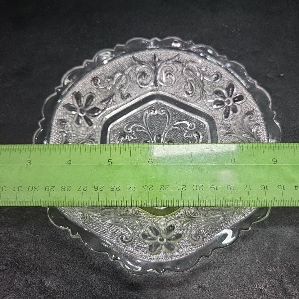 Indiana Glass Tiara Hexagon Bowls, Set of 2, Vintage Daisy Pattern Tableware - Thumbnail 5