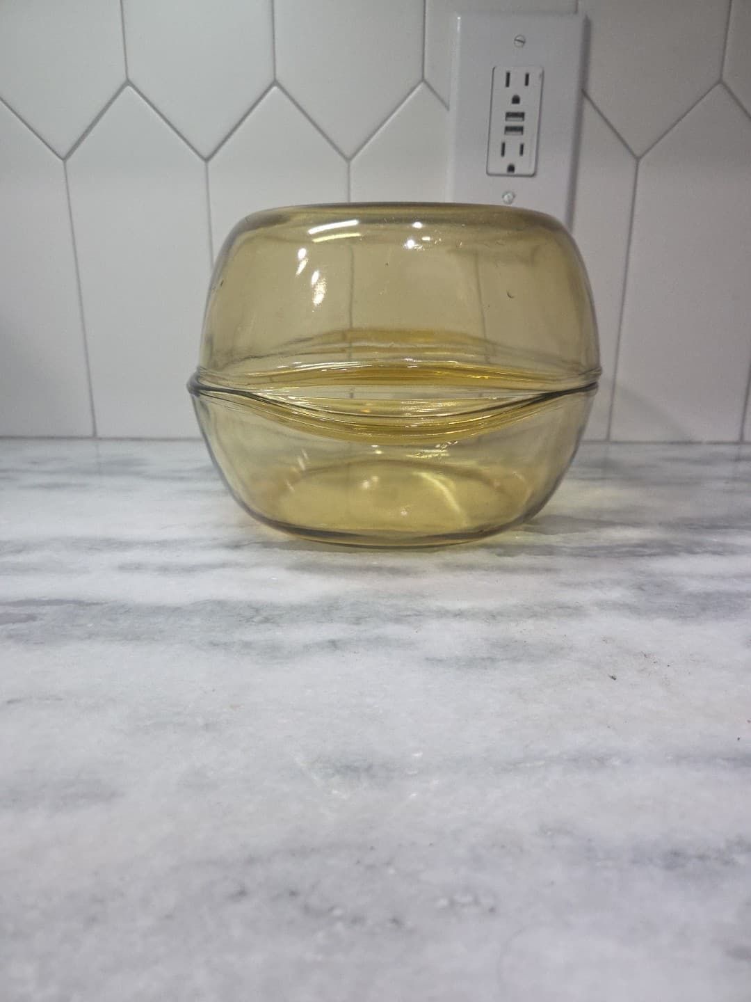 Pyrex Amber Casserole Dishes, Set of 2, Vintage Gold Glass, Mexico No Lid #10 - Thumbnail 4
