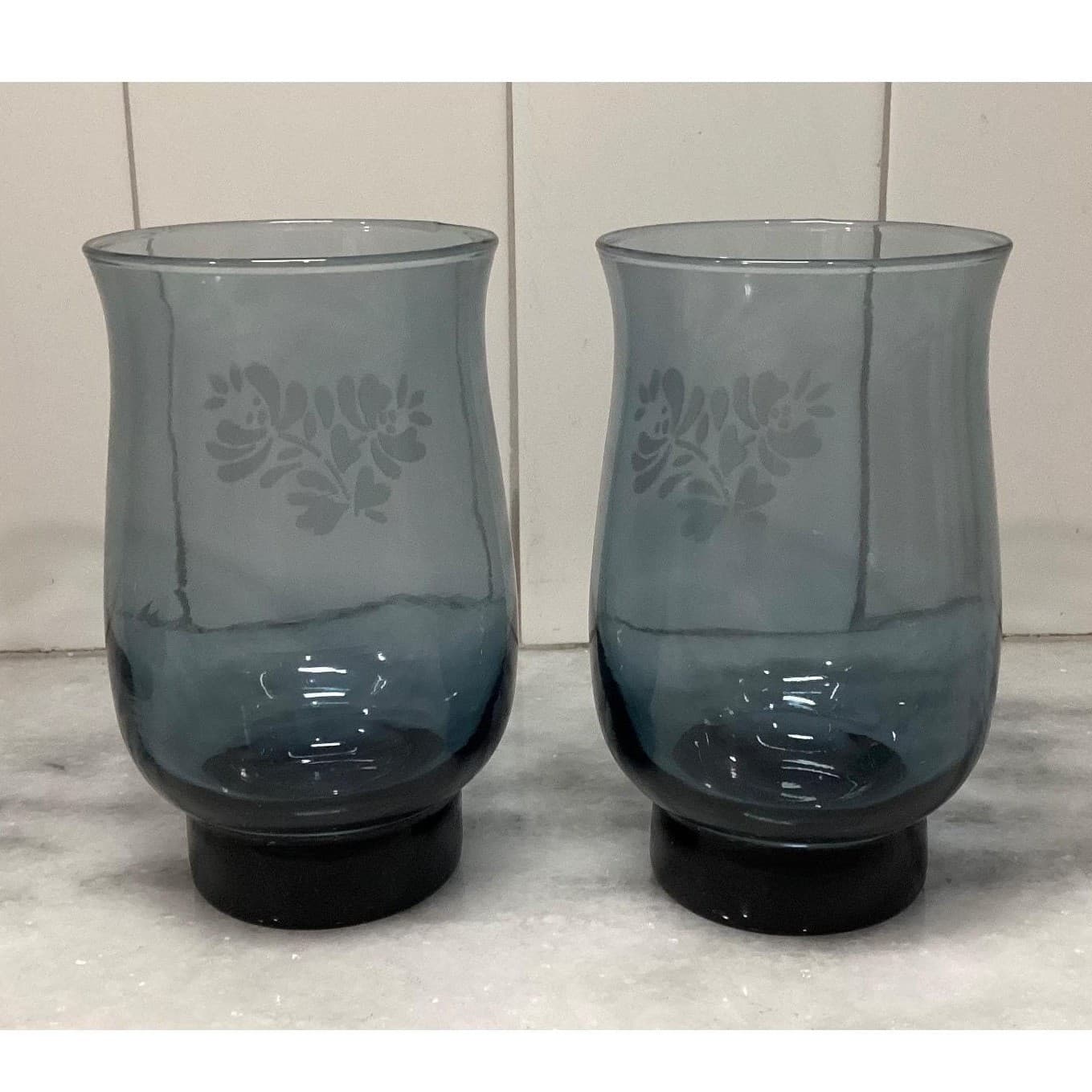 Pfaltzgraff Yorktowne Blue Tumblers, Set of 2, Vintage Etched Floral Design - Thumbnail 5