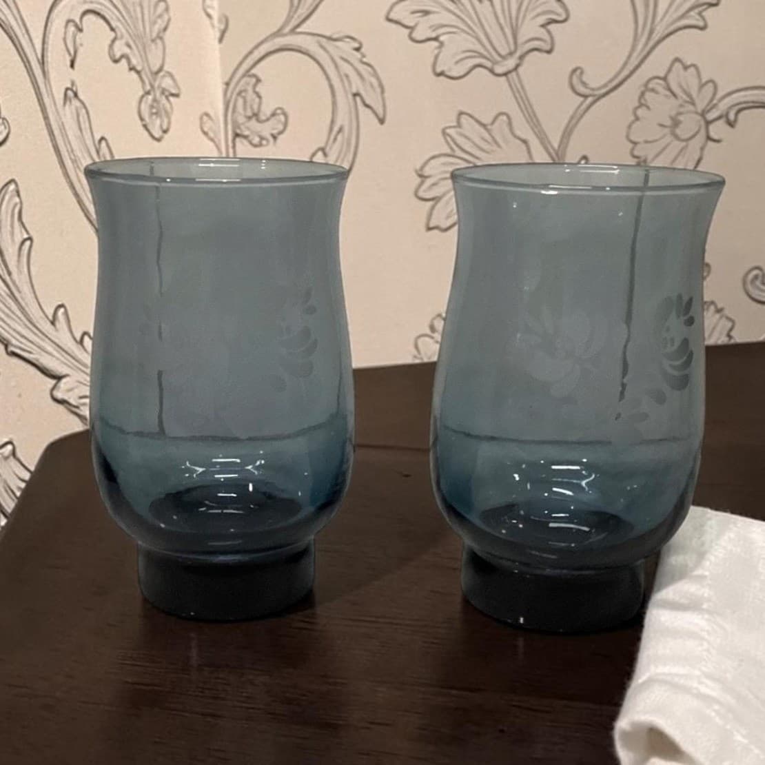 Pfaltzgraff Yorktowne Blue Tumblers, Set of 2, Vintage Etched Floral Design