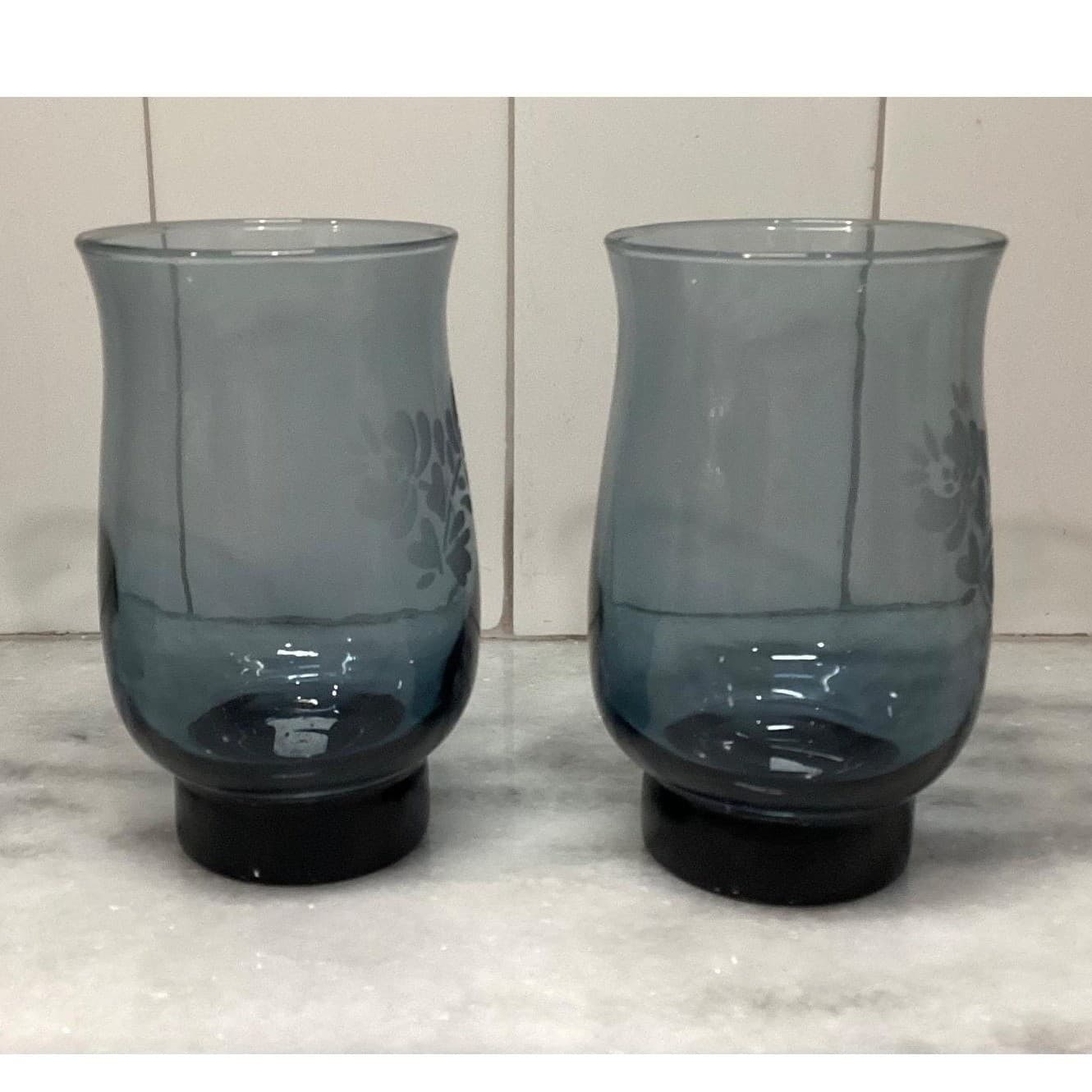Pfaltzgraff Yorktowne Blue Tumblers, Set of 2, Vintage Etched Floral Design - Thumbnail 3