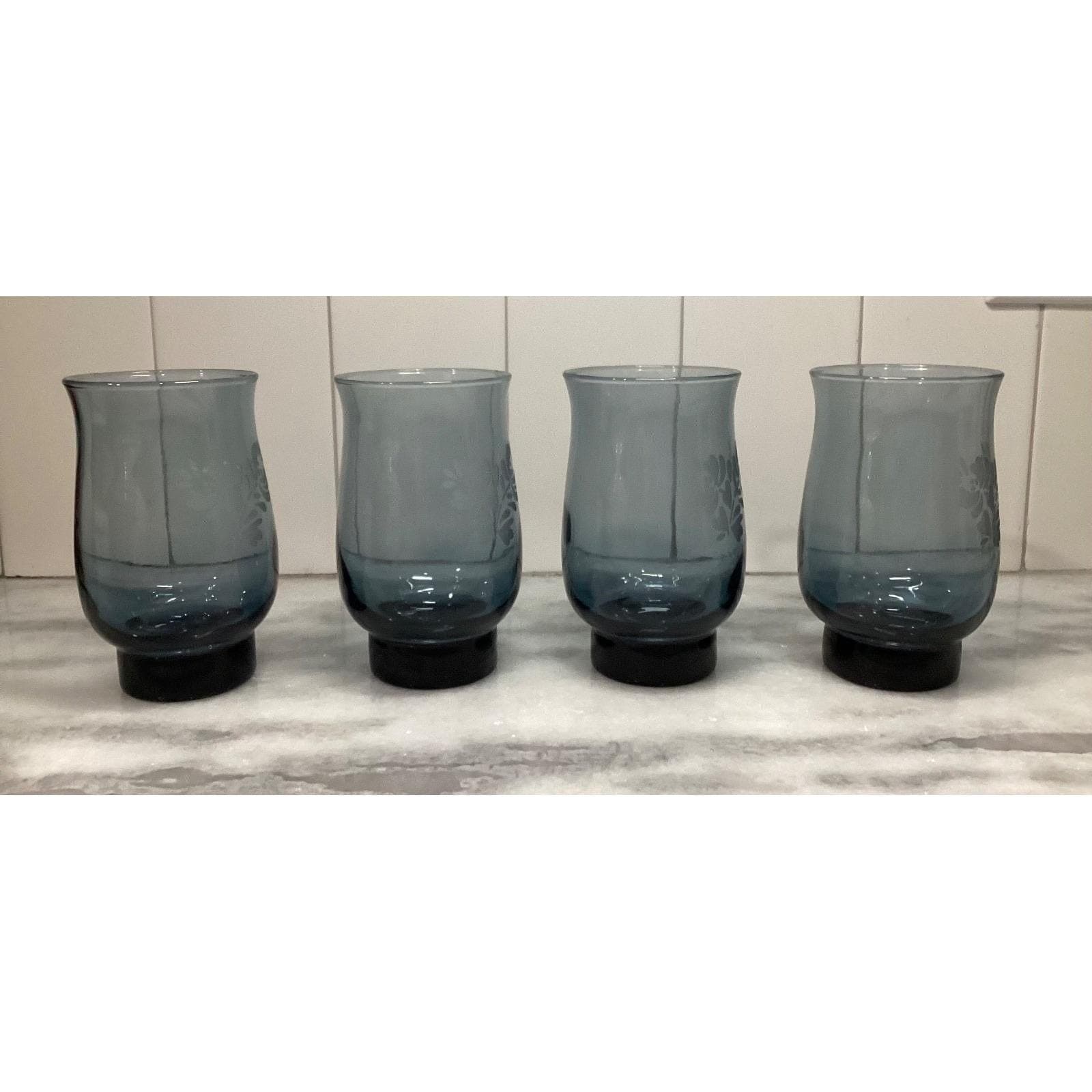 Pfaltzgraff Yorktowne Blue Tumblers, Set of 4, Vintage Etched Floral Design - Thumbnail 3