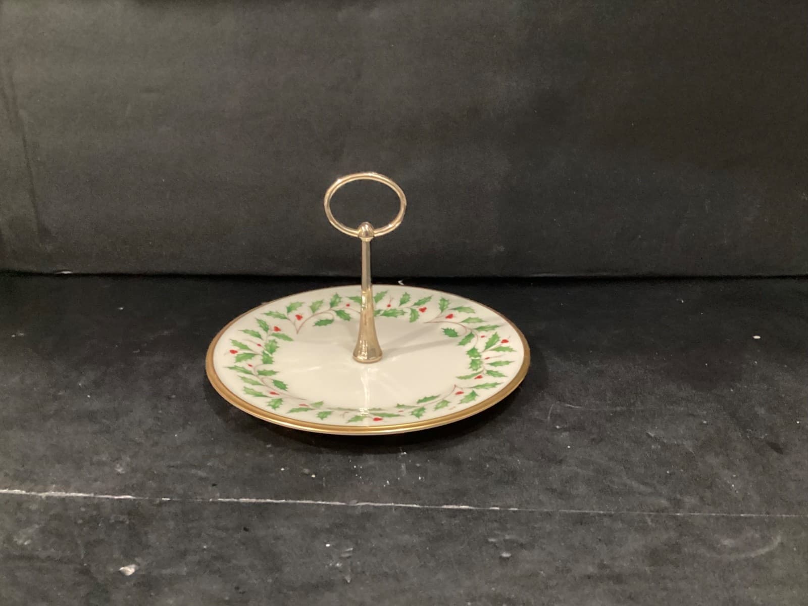 Lenox Holiday 10.5” Serving Dish Plate With Handle Christmas Gold Color Trim - Thumbnail 8