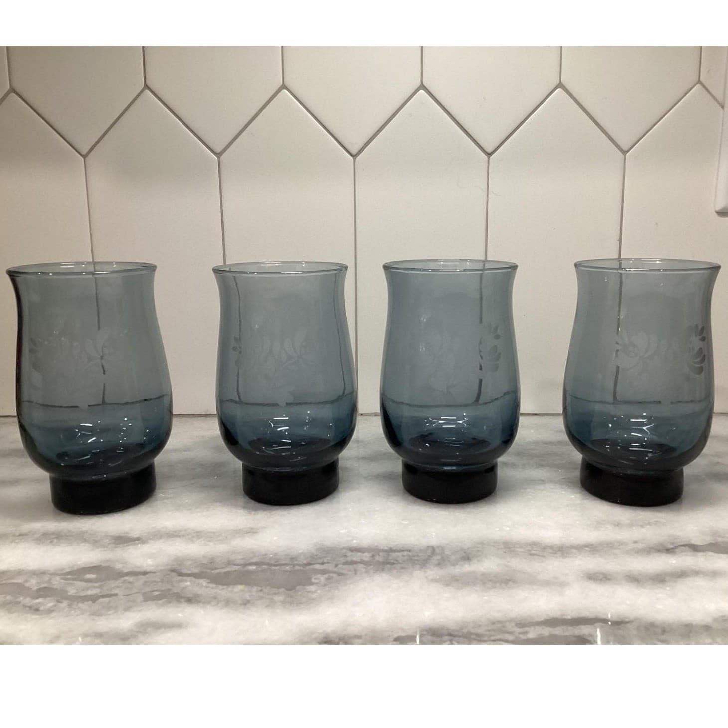 Pfaltzgraff Yorktowne Blue Tumblers, Set of 4, Vintage Etched Floral Design - Thumbnail 2