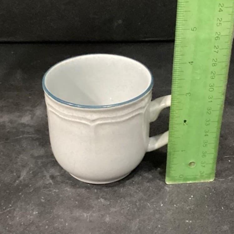Inter-National Stoneware Coffee Cups, Set of 4, Vintage Blue Rim Mugs, Drinkware - Thumbnail 6