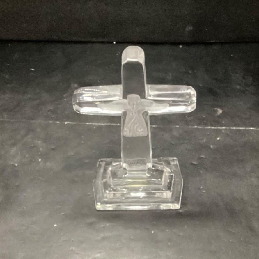 Towle 24% Lead Crystal Cross, Vintage Frosted Angel, Heavy Pedestal Glassware - Thumbnail 8