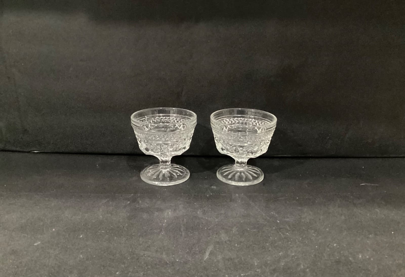 Anchor Hocking Wexford Dessert Cups, Vintage Parfait Cups, Set Of 2, Glass Cups