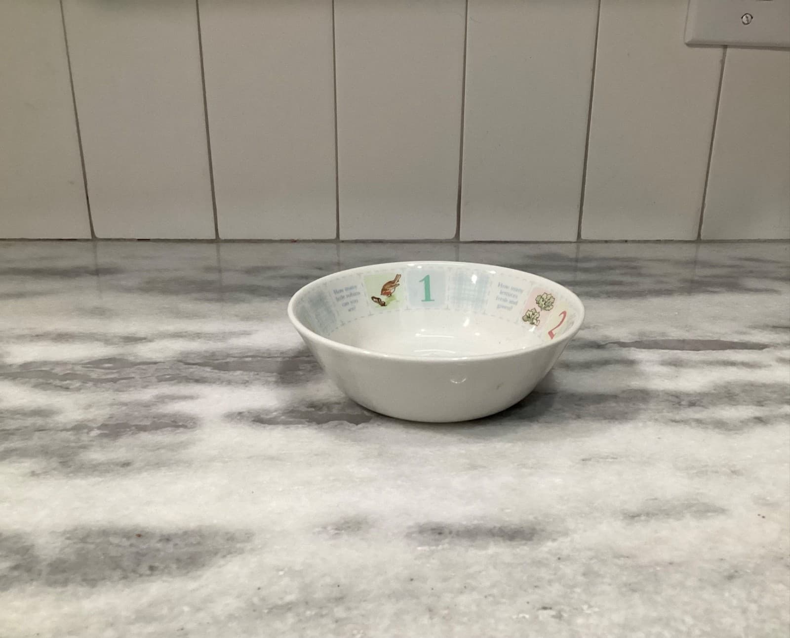 Peter Rabbit Wedgwood Child's Bowl - Thumbnail 6