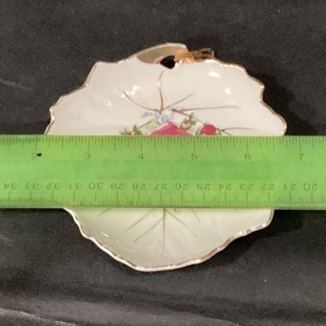 Vintage Leaf Shaped Trinket Dishes Stamped Badcock Furniture Made-Japan 1960 - Thumbnail 8