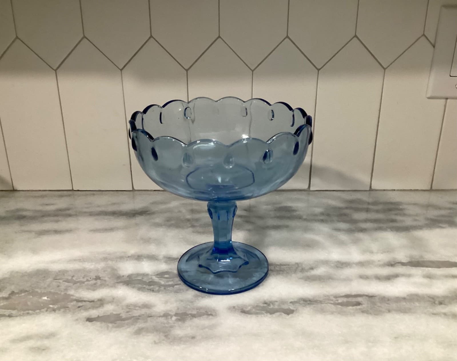 Vintage Indiana Glass 7.5" Pedestal Compote Teardrop Blue With Scalloped Rim - Thumbnail 9