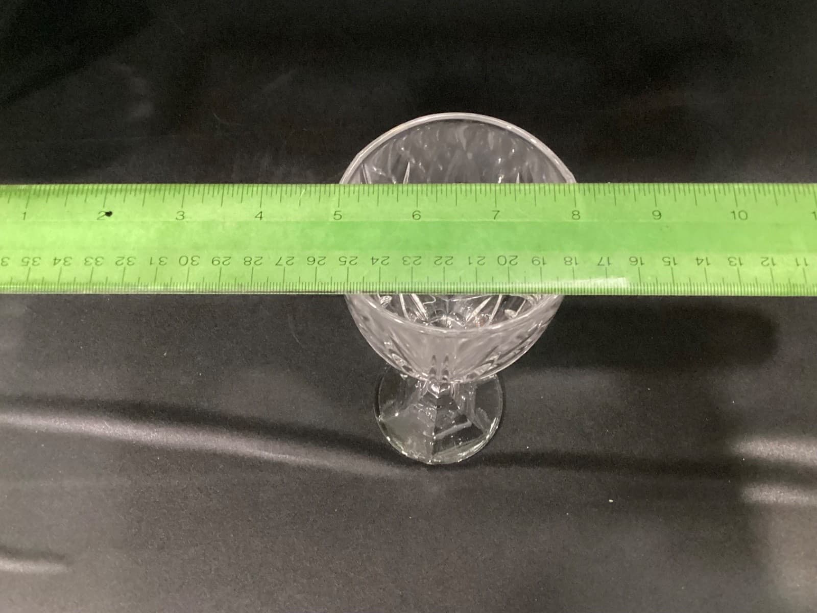 Dublin by Godinger Clear Crystal Wine Glass Goblets HEAVY 8" Set of 2 - Thumbnail 6