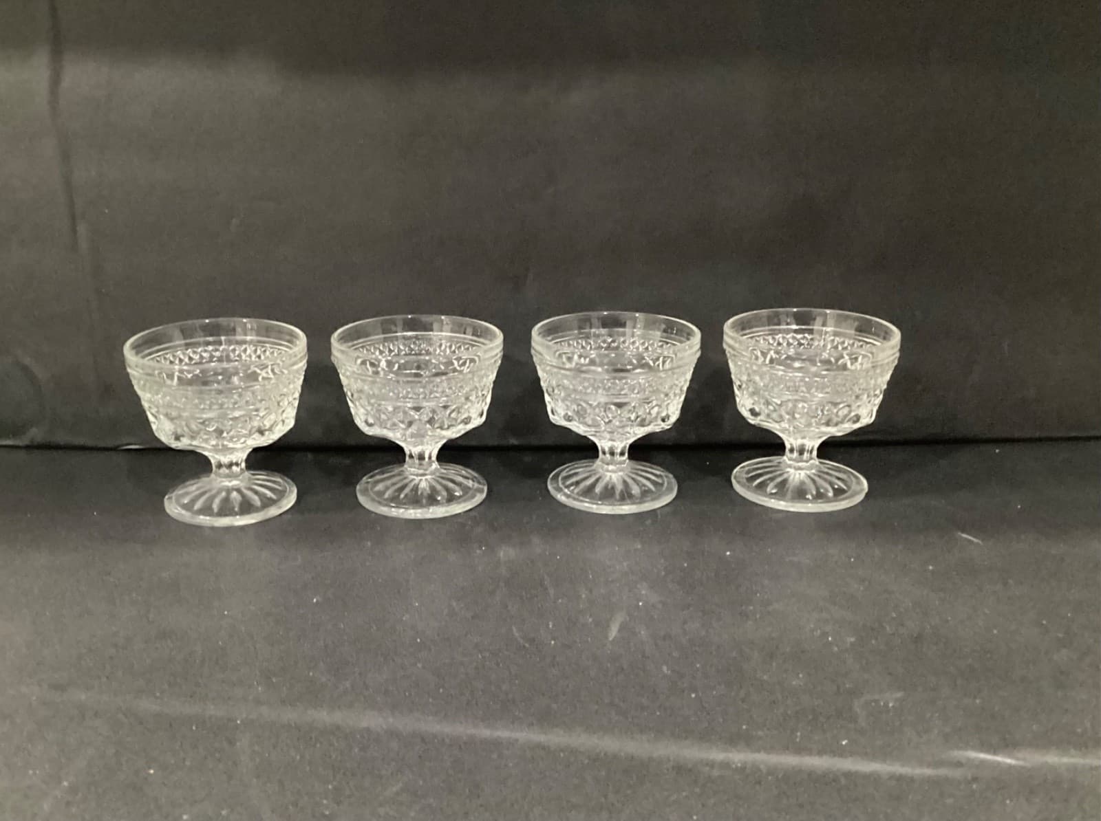 Anchor Hocking Wexford Dessert Cups, Vintage Parfait Cups, Set Of 4, Glass Cups