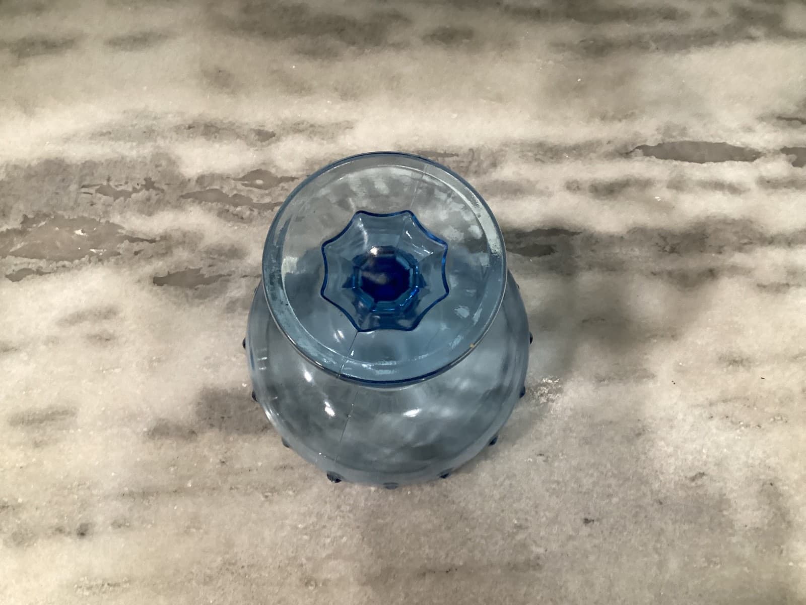 Vintage Indiana Glass 7.5" Pedestal Compote Teardrop Blue With Scalloped Rim - Thumbnail 4